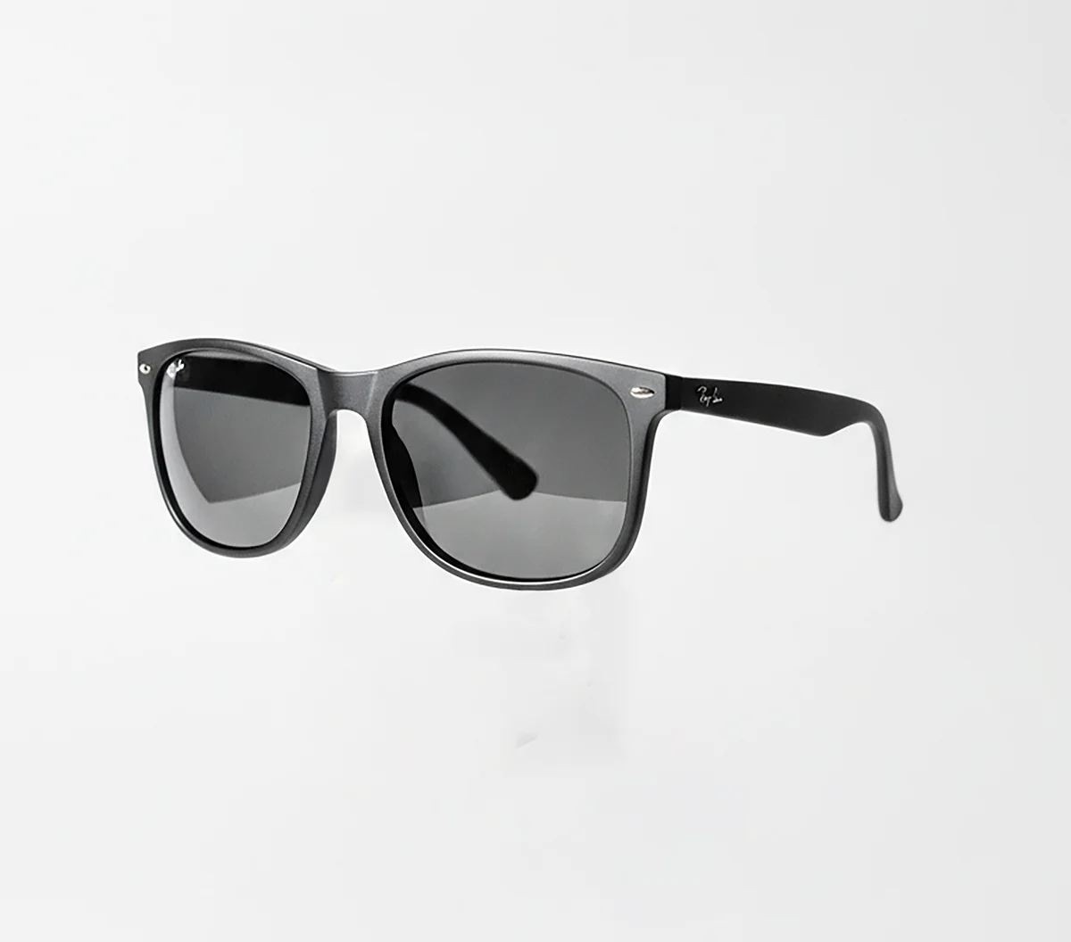 Product Retouching example 4